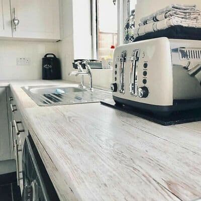 Light Rustic Pine Wood Sticky Back Vinyl Self-Adhesive Woodgrain for Furniture & Surfaces