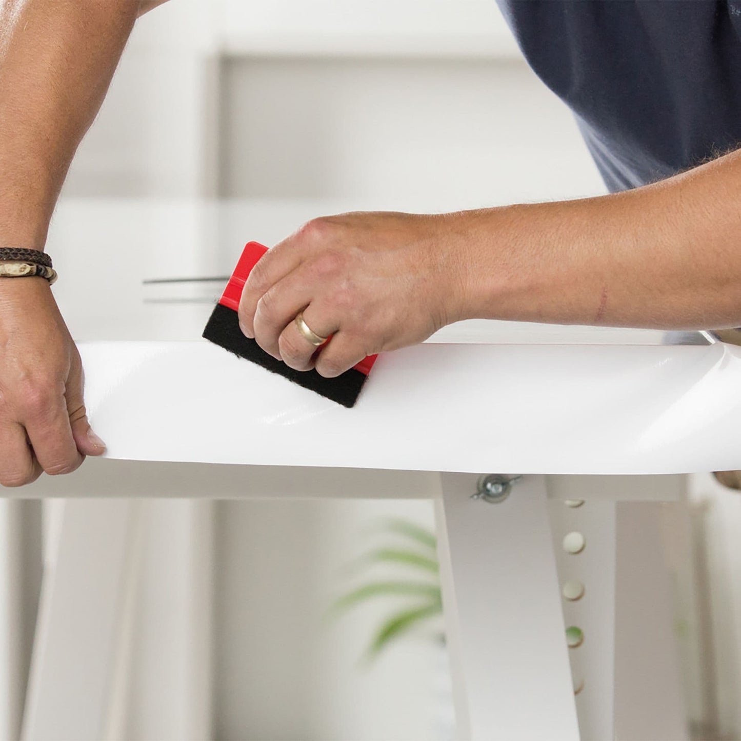 45cm D-C-Fix Gloss White 100 micron Sticky Back Vinyl  (346-0011) 45cm x 2M