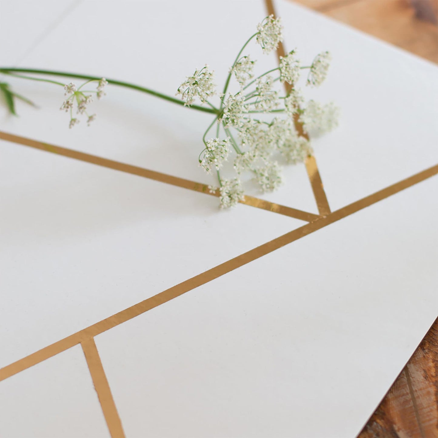 45cm D-C-Fix Gloss White 100 micron Sticky Back Vinyl  (346-0011) 45cm x 2M
