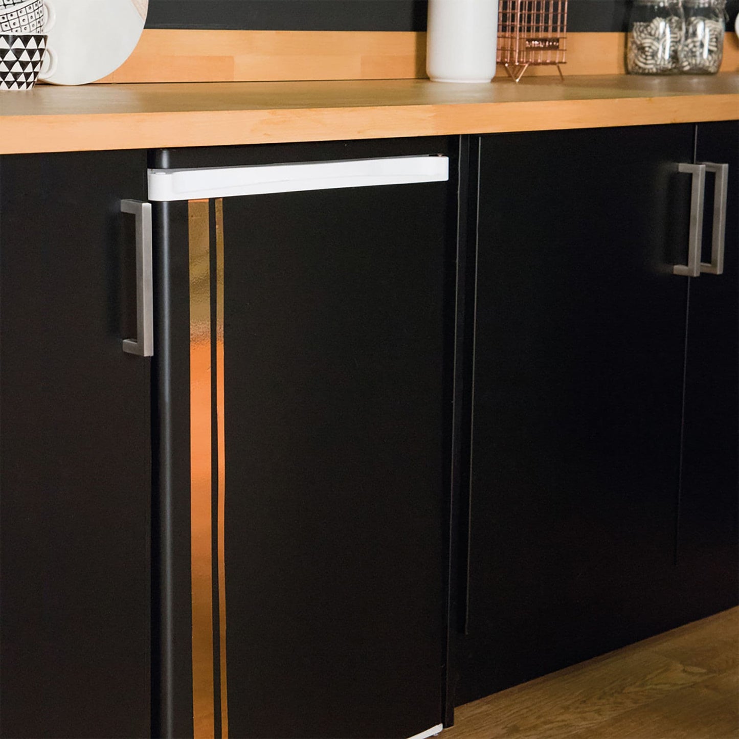 45cm D-C-Fix Matt Black Sticky Back Vinyl (346-0002) 45cm x 2m